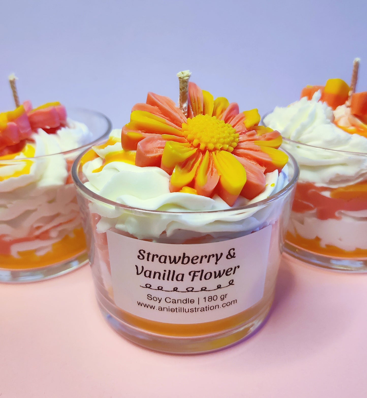 Geurkaars Strawberry & Vanilla Flower